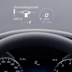 Mercedes Head Up Display